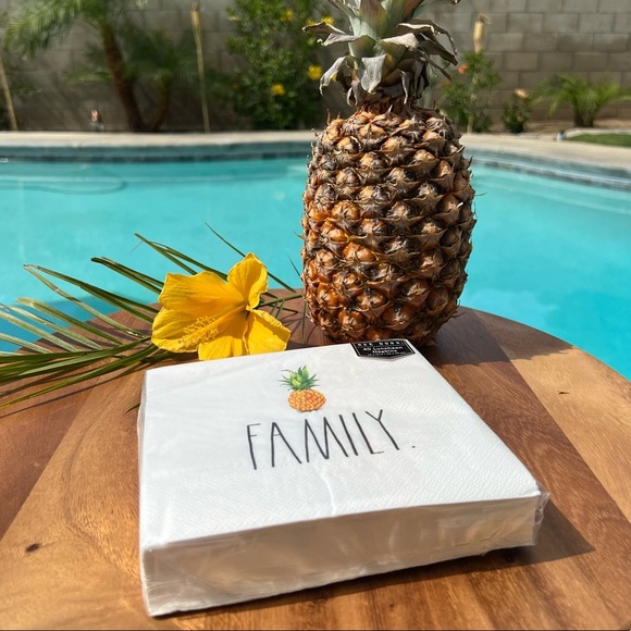 Rae Dunn New Napkins FAMILY 40 Pack Pineapple Aloha Luncheon Welcome Ivory Black - Picture 6 of 15